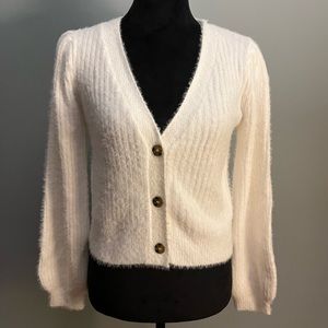 LULU’S Cream Fuzzy Knit Cardigan Sweater Size Small NWT!